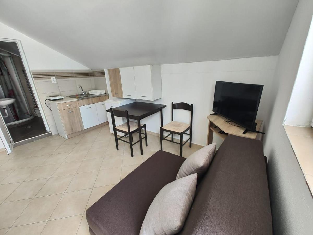 Jovanovic Apartment Tivat Luaran gambar